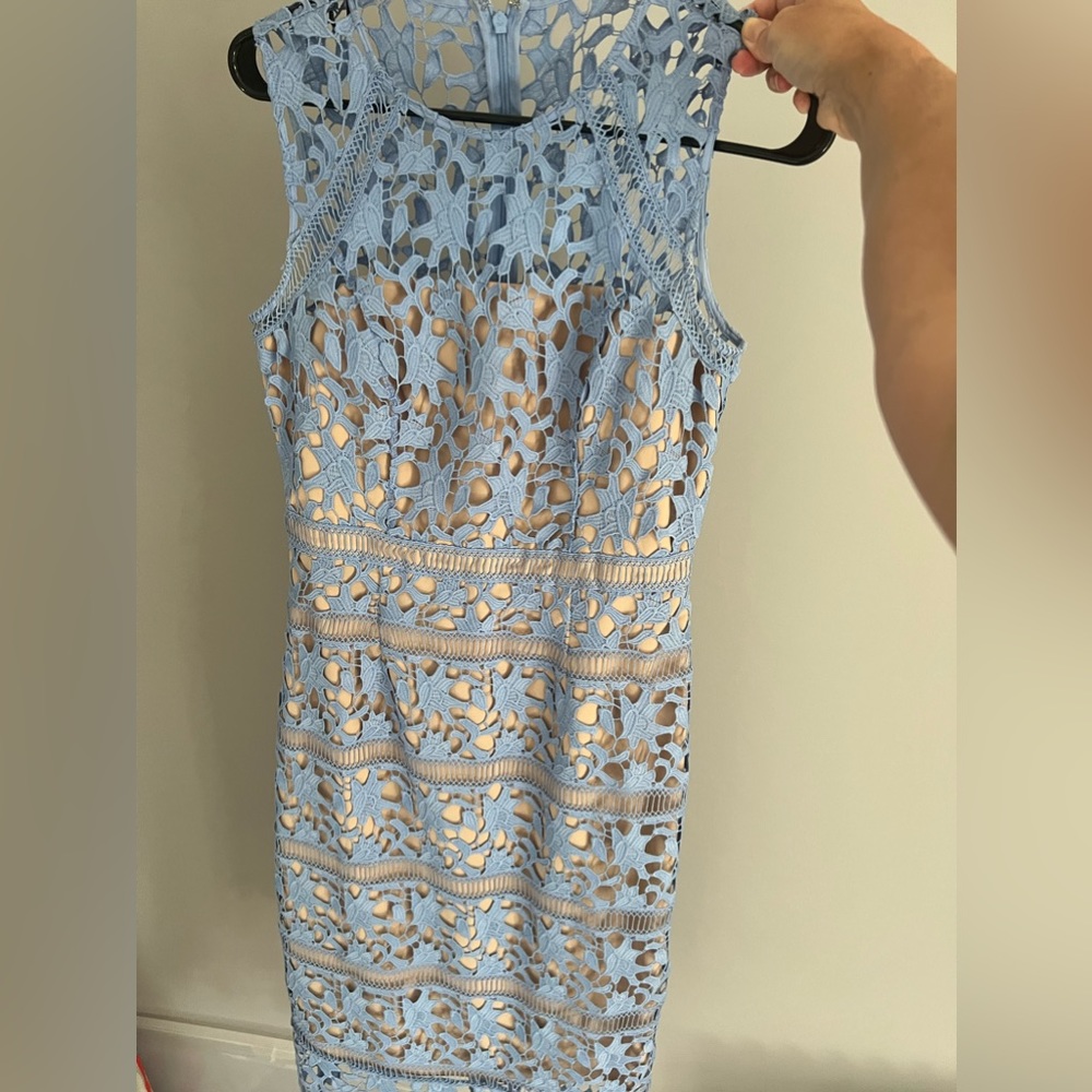 Eliza J Periwinkle Blue Lace Size 4